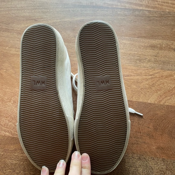 Madewell | Tennis Shoes | Size 7 - Picture 5 of 7